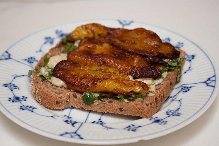 Fried Plantain With Blue Cheese Sandwich Amazing Sandwiches